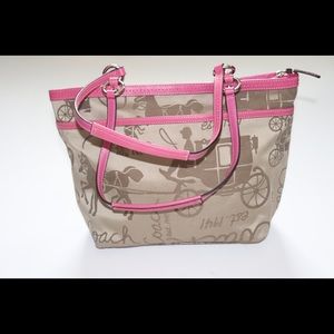 NWT Coach Hampton Horse & Carriage Tote